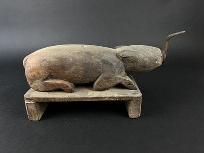 Coconut grater representing a pig, wood and...