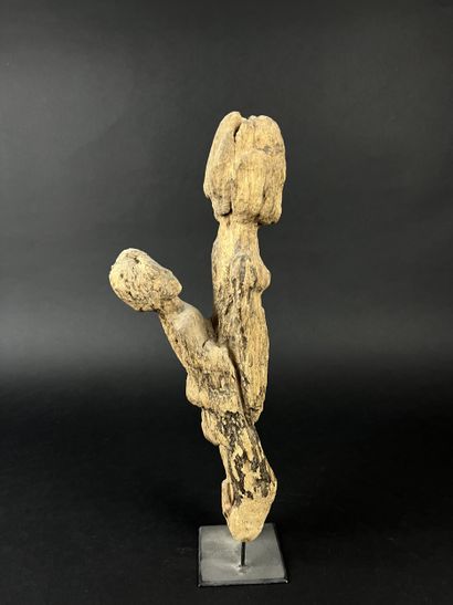 Set of four wooden objects: spoon, height:...