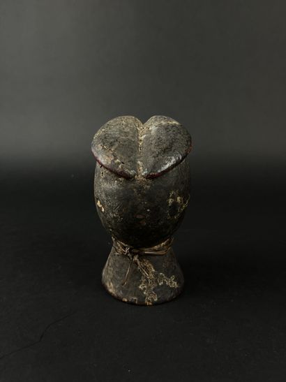 Lot of three wooden objects from Nigeria:...