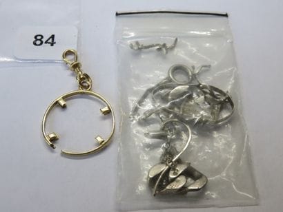 Gold and silver debris - 2.70 g gold 750...
