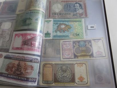 Banknotes - Collection of 179 various banknotes...
