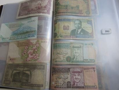 Banknotes - Collection of 179 various banknotes...