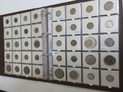 Monnaies - Collection de 129 monnaies diverses...