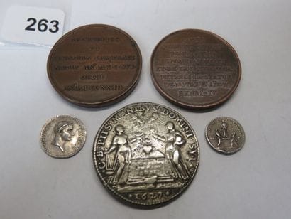 Medals - Lot of 5 medals, Medal Henri III,...