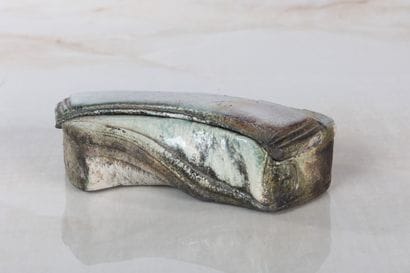 Christine FABRE born 1951
Raku box with celadon...