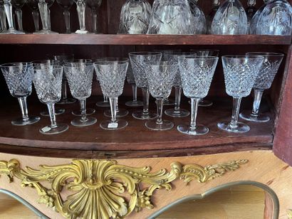Set of cut crystal glasses including 4 water...