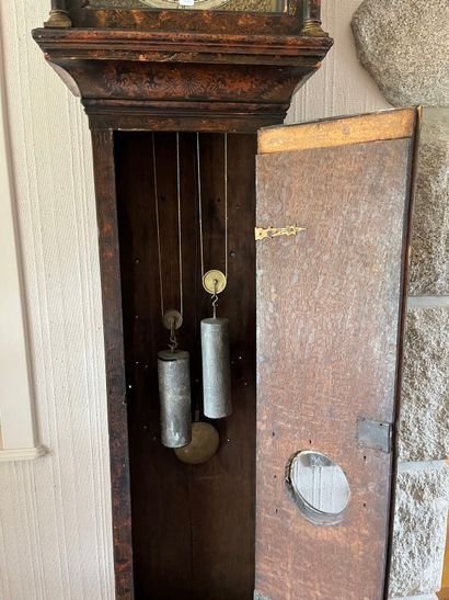 Floor clock in lacquered wood with Far Eastern...