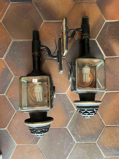 Pair of metal and glass carriage lanterns...