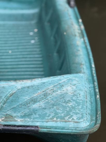 A 11h BIC Model 252-B 
Green thermoformed...
