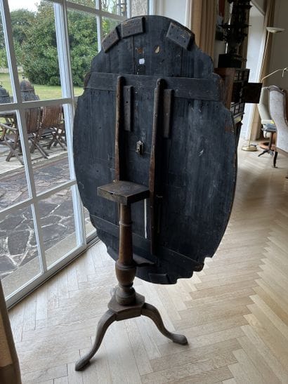Oak tripod pedestal table with multi-lobed...