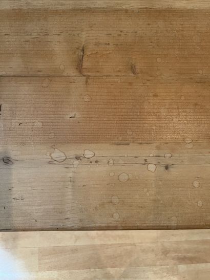 Fauteuil cathèdreen pin formant coffre Début...
