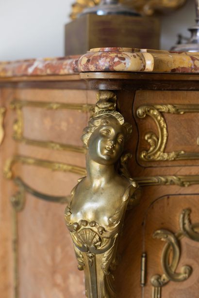 Buffet curved on the front and sides with...