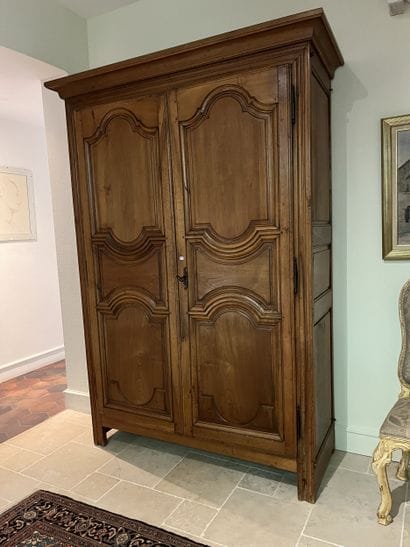 Walnut cabinet with oak side rails opening...