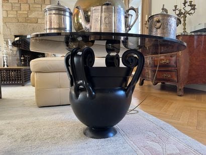 Beveled smoked glass pedestal table, amphora-shaped...