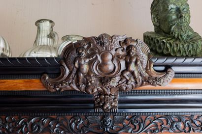 Cabinet by KUSSENKAAST in mahogany, mahogany...