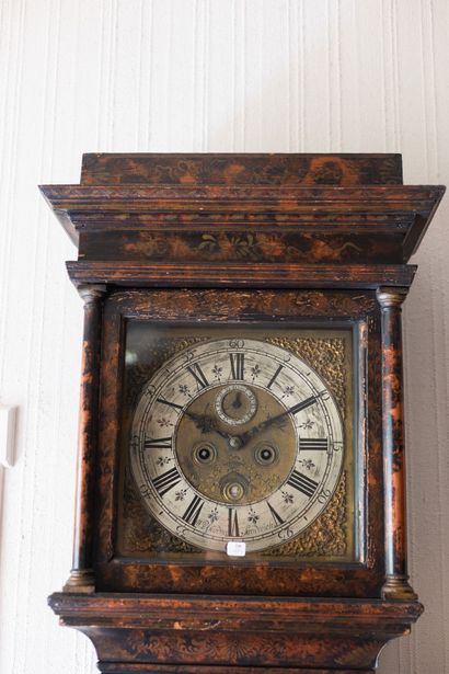 Floor clock in lacquered wood with Far Eastern...