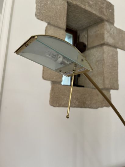 Set comprising two halogen reading lights...
