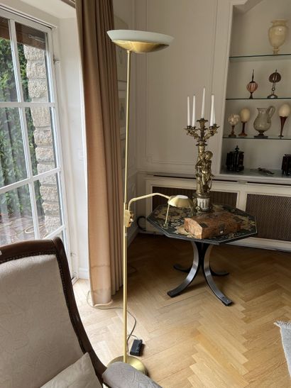 Set comprising two halogen reading lights...