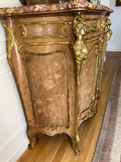 Buffet curved on the front and sides with...