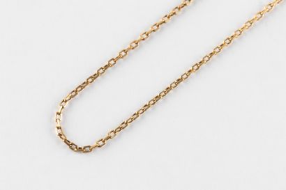 Yellow gold forçat chain with diamonds. 
Length:...