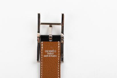 HERMES 
Ceinture souple en cuir grainé noir...