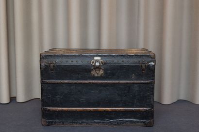 LOUIS VUITTON - Circa 1920
Malle de voyage...