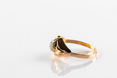Travail français vers 1950,
Bague forme jonc...