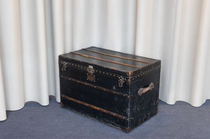 LOUIS VUITTON - Circa 1920
Malle de voyage...