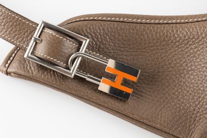 HERMES
Sac bandoulière, modèle 