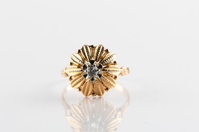 Travail français vers 1965,
Bague en or jaune...