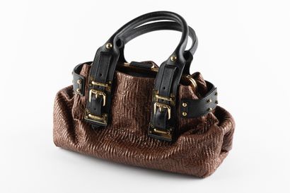 LOUIS VUITTON
Sac modèle 