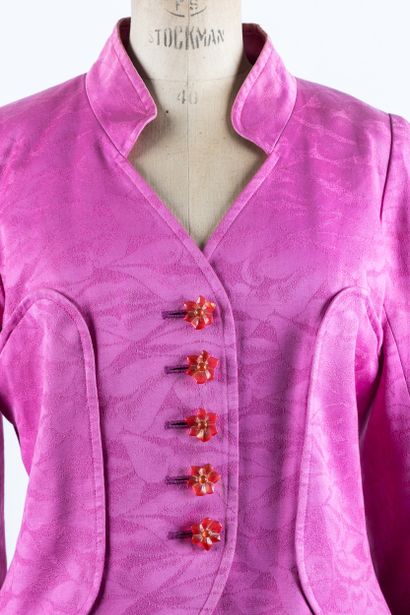 CHRISTIAN LACROIX
Tailleur de femme, veste...