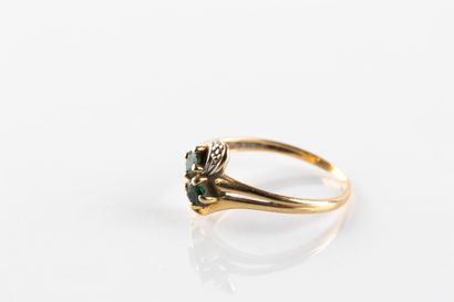 Bague toi et moi en or jaune et gris sertie...