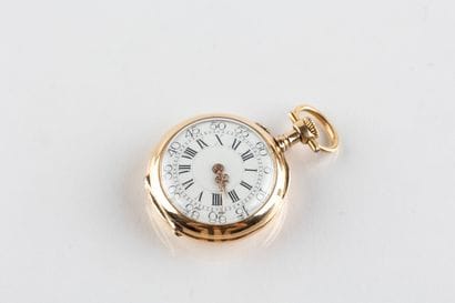 Montre de col signée CATHERINE à CAEN en...