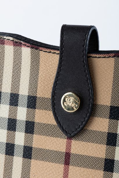 BURBERRY
Pochette plate porte-document, en...