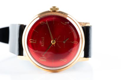 KIPLE vers 1970. 
Montre-bracelet en plaqué...