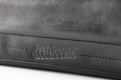 JEAN-PAUL GAULTIER
Sac bandoulière en cuir...