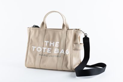 MARC JACOBS
The Canva Tote Bag Medium, en...