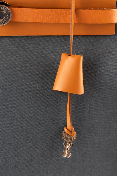 HERMES
Sac bandoulière, modèle 