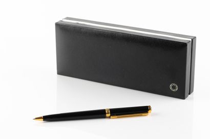 Stylo roller MONTBLANC « Noblesse Oblige...