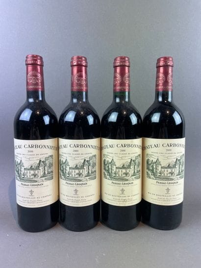 4 btls Château Carbonnieux 2000 - Pessac...