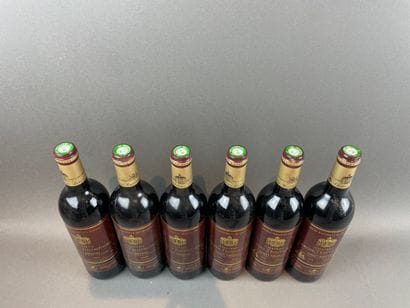 11 btls Château Larose-Trintaudon 2000 -...