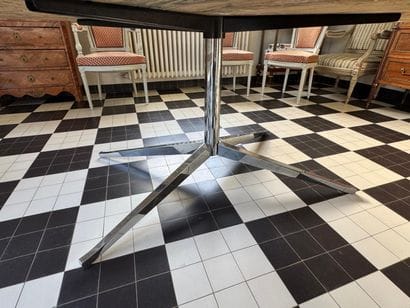 Florence KNOLL (1917-2019)
Grande table modèle...