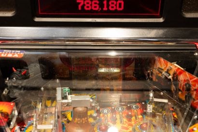 STERN PINBALL Premium
AC/DC-themed pinball...