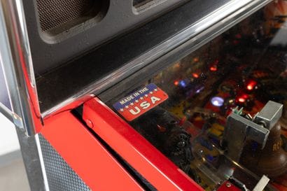 STERN PINBALL Premium
AC/DC-themed pinball...