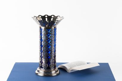 George SOWDEN (b. 1942)
Straight silver-plated...