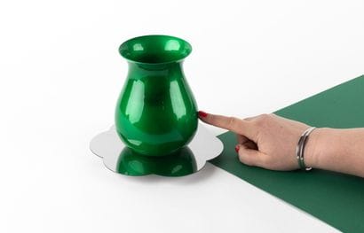 Nestor PERKAL (born in 1951)
Phlox
Vase on...