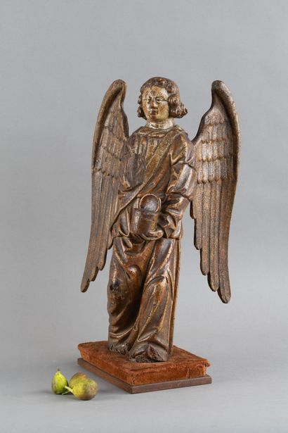 A myrrh-bearing angel carved from wood, polychromed,...