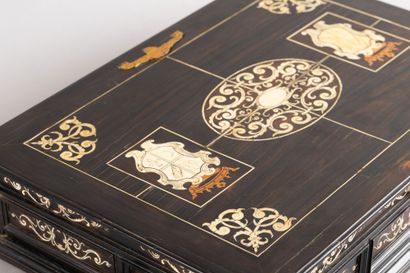 Writing box with ivory inlay (Loxodonta africana),...
