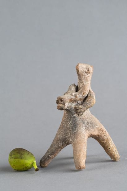 Syrian-Hittite horseman figurine. Terracotta....